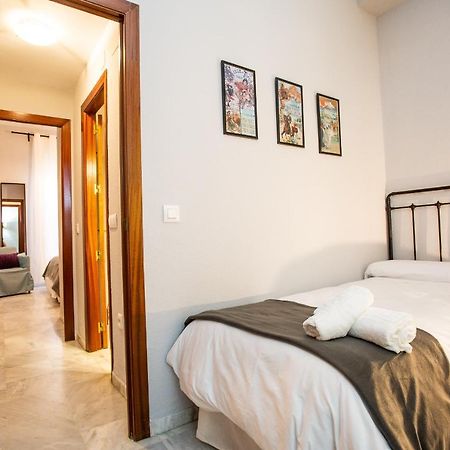 Wish Suite Torres De Sevilla Buitenkant foto