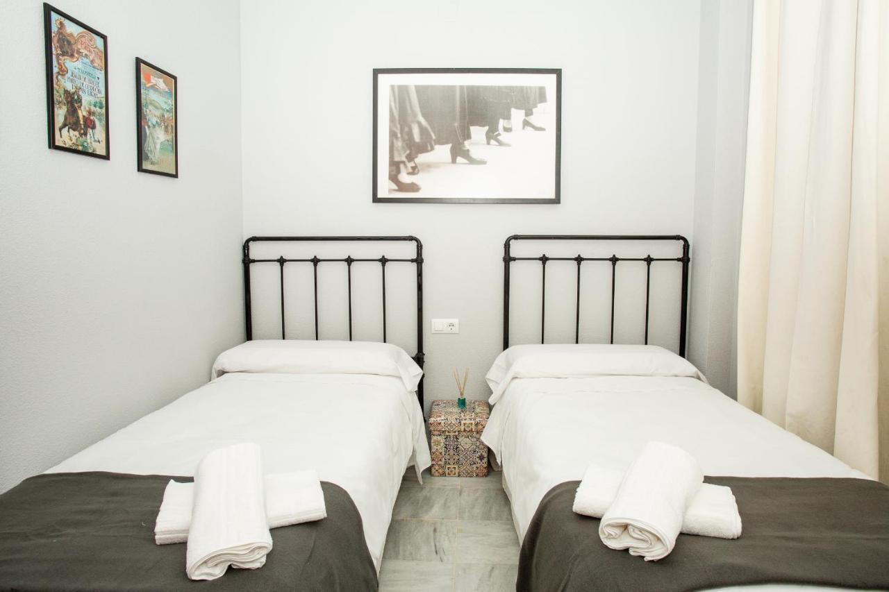 Wish Suite Torres De Sevilla Buitenkant foto